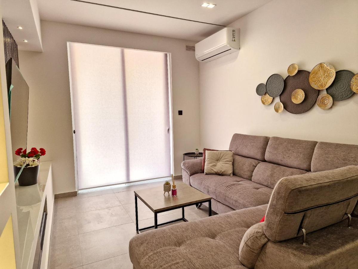 Barbara Properties - Luxury Qawra Stay St. Paul's Bay Exterior photo